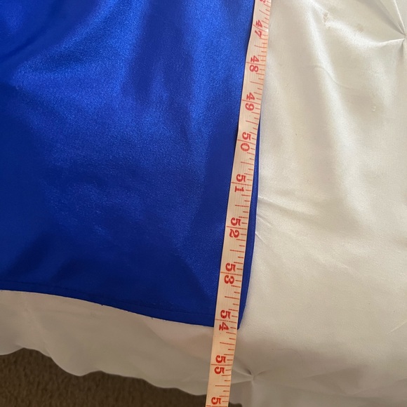 Cindy Collection Dress w/sequence & beads Formal/ Prom - Picture 5 of 7